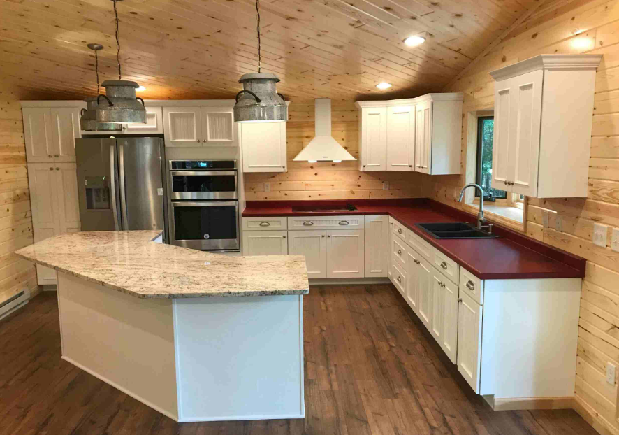 A picture of a renovated kitchen